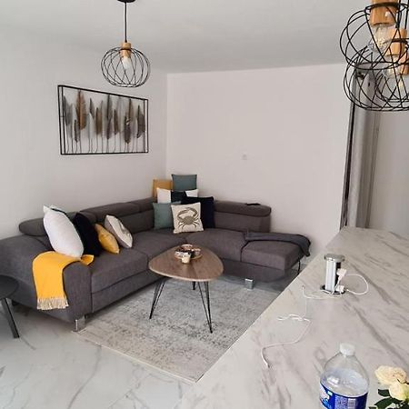 En Exclusivite T3 A 2 Pas Des Plages De St Raphael Saint-Raphael  Luaran gambar