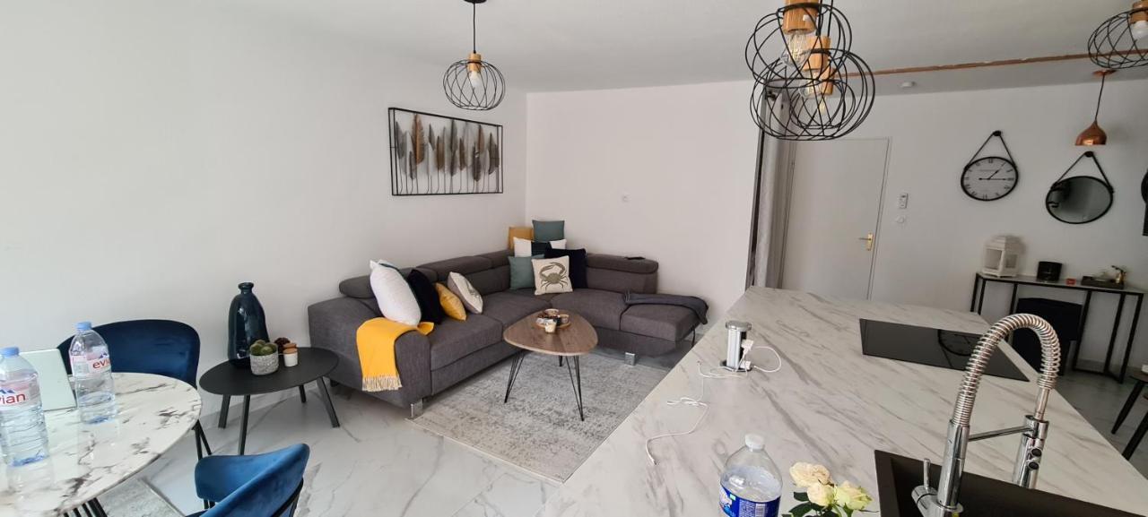 En Exclusivite T3 A 2 Pas Des Plages De St Raphael Saint-Raphael  Luaran gambar